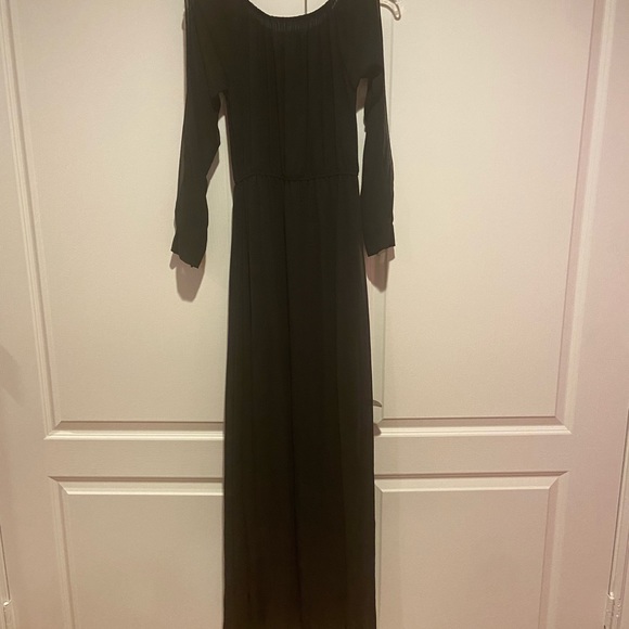 Long black dress perfect for costume NWT - Picture 4 of 10